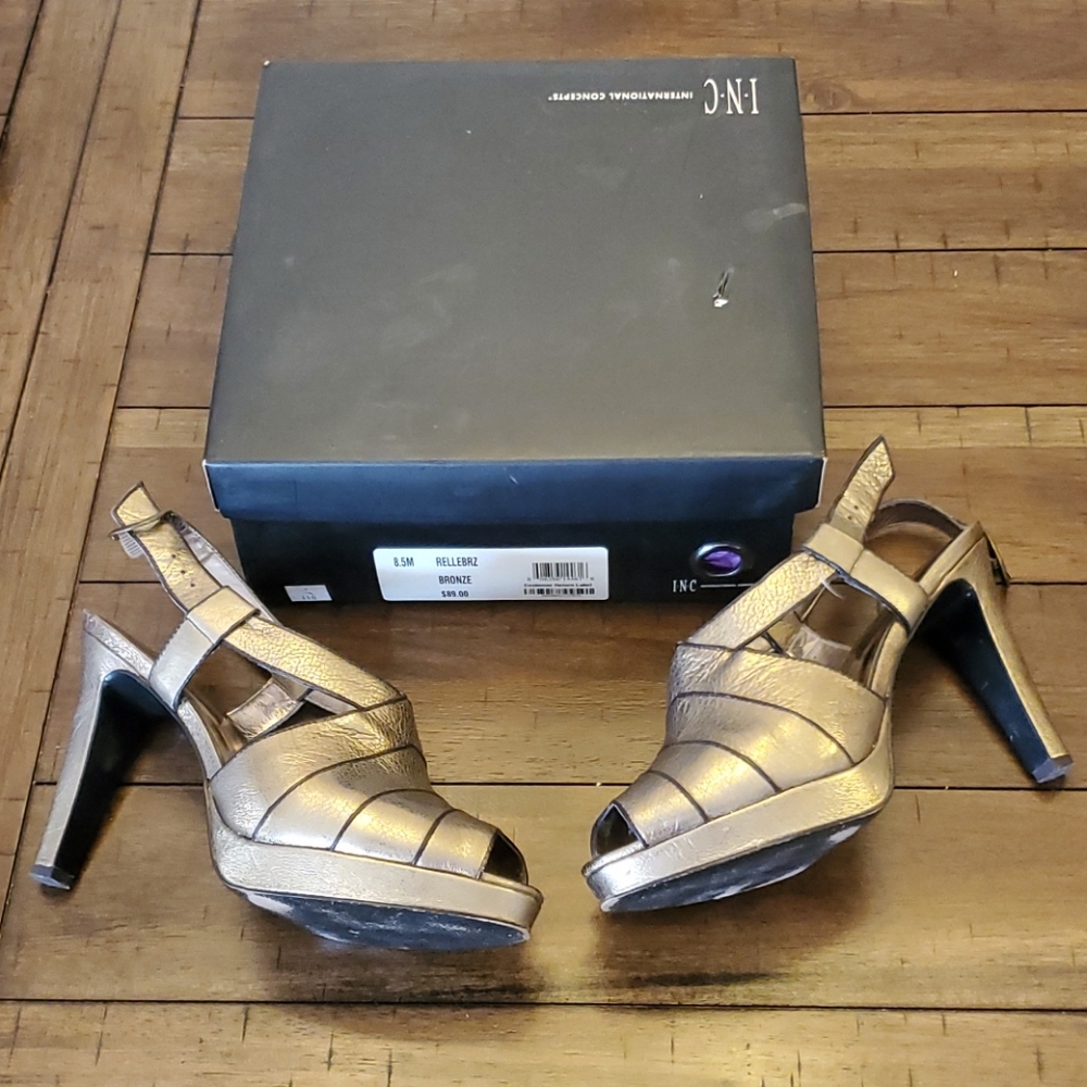 INC Sandal - Picture 5 of 13